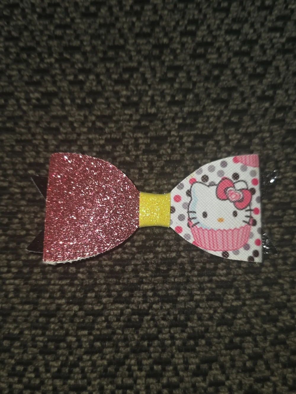 Glitter Pink Hello Kitty Bow Hair Clip with Yellow Center